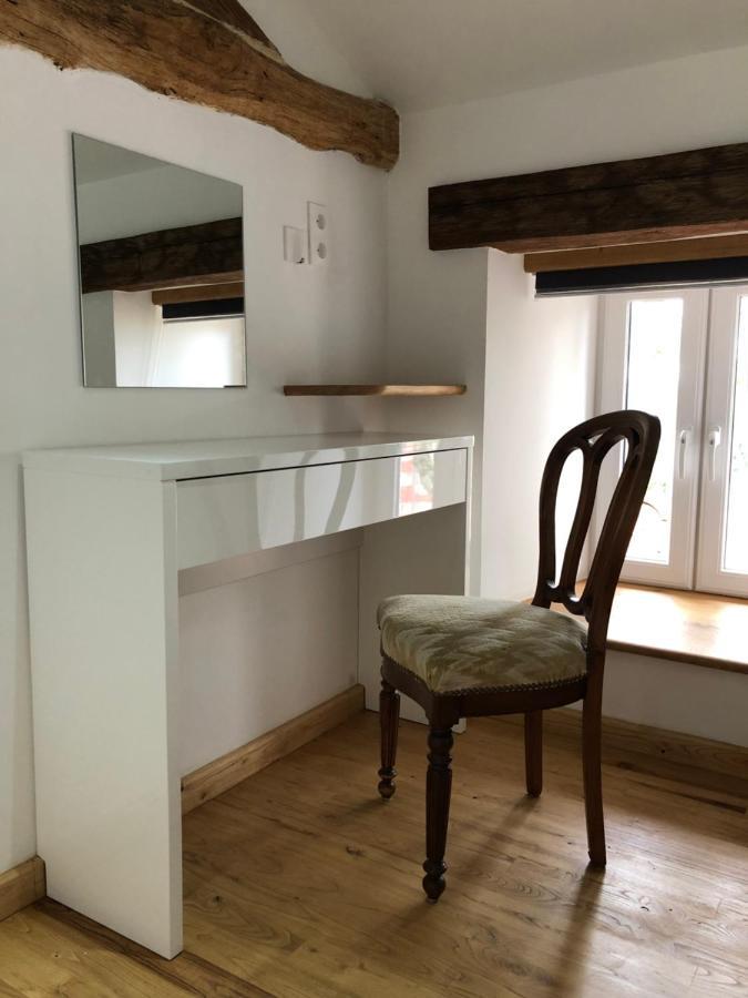 The Walnut Tree Chambre D'Hotes Le Dorat Екстериор снимка